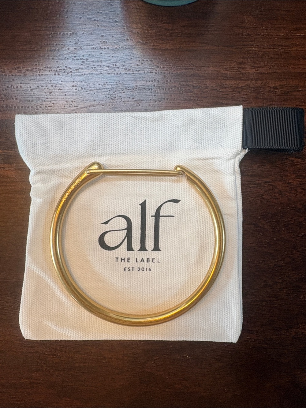 alf The Label Women's Gold Tone Carabiner.